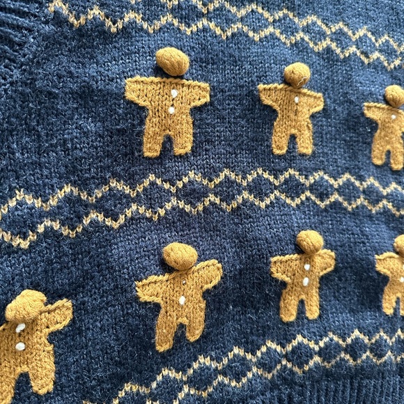 Zara Gingerbread Man Knitted Vest, Large - Picture 2 of 6